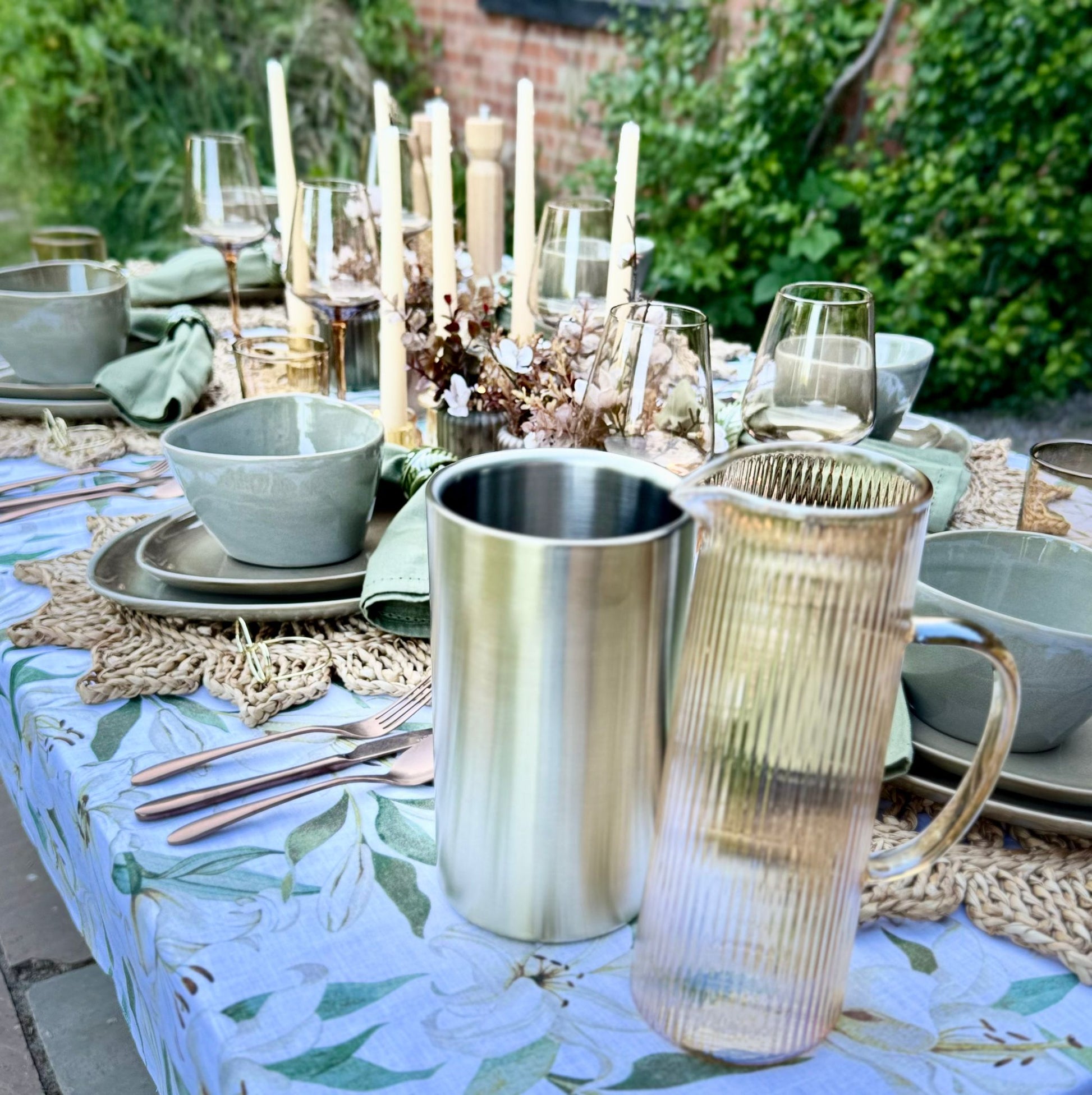 Complete tablescape rental kit with crockery, linens, and decorative accents ready for delivery